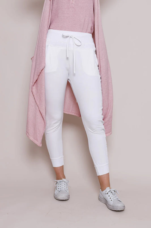 Suzy D Ultimate Joggers | White