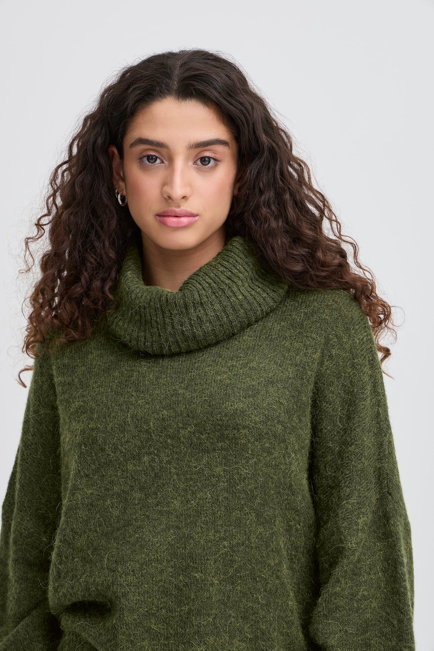 Ichi Kamara Roll Neck Jumper | Rifle Green