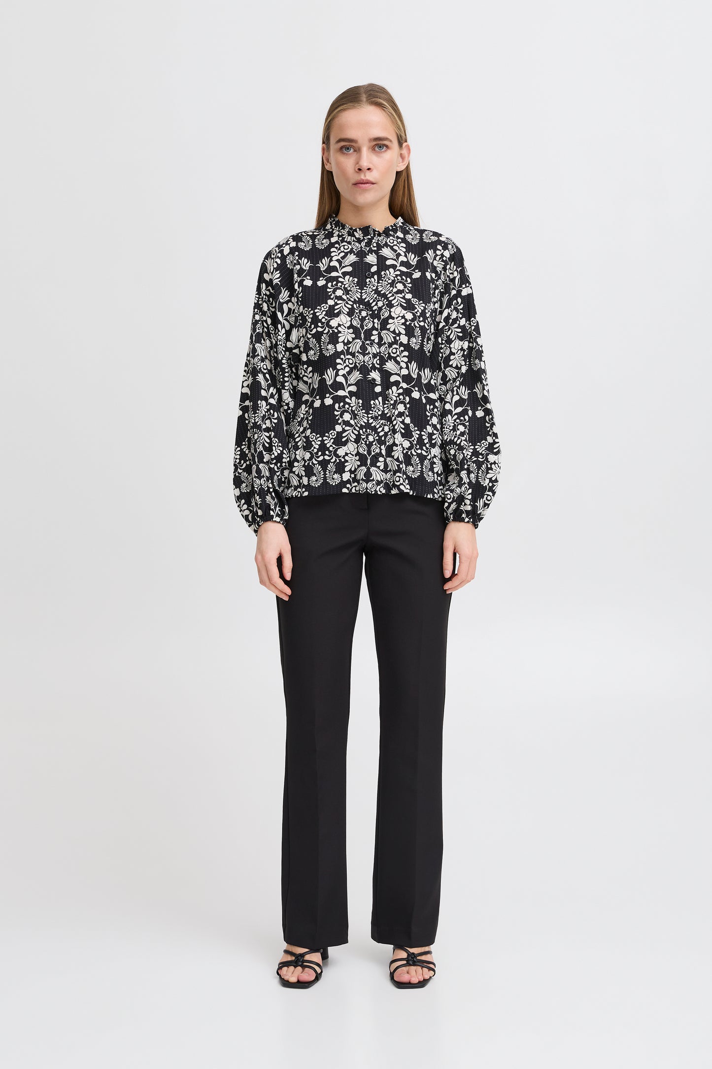 Ichi Ihgocina Shirt | Black Flower