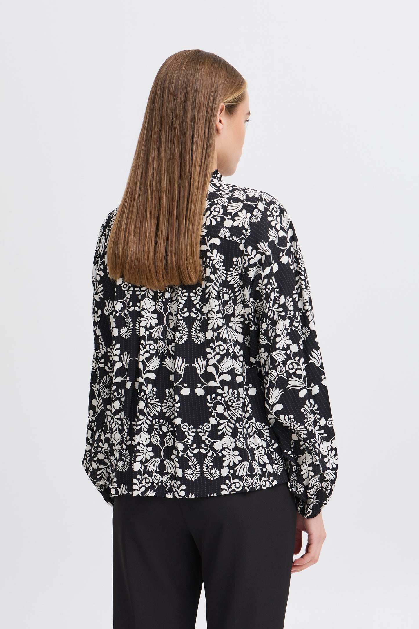 Ichi Ihgocina Shirt | Black Flower