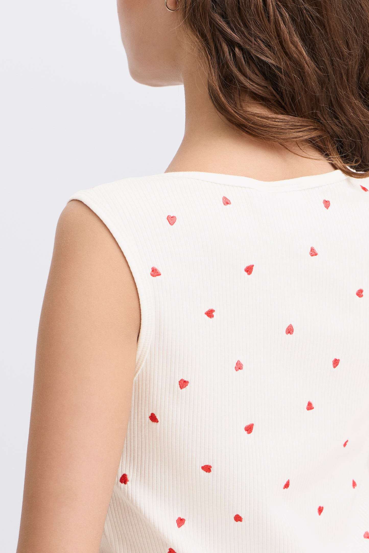 Ichi Ihpalma Vest Top | Cloud Dancer with Heart Emblem