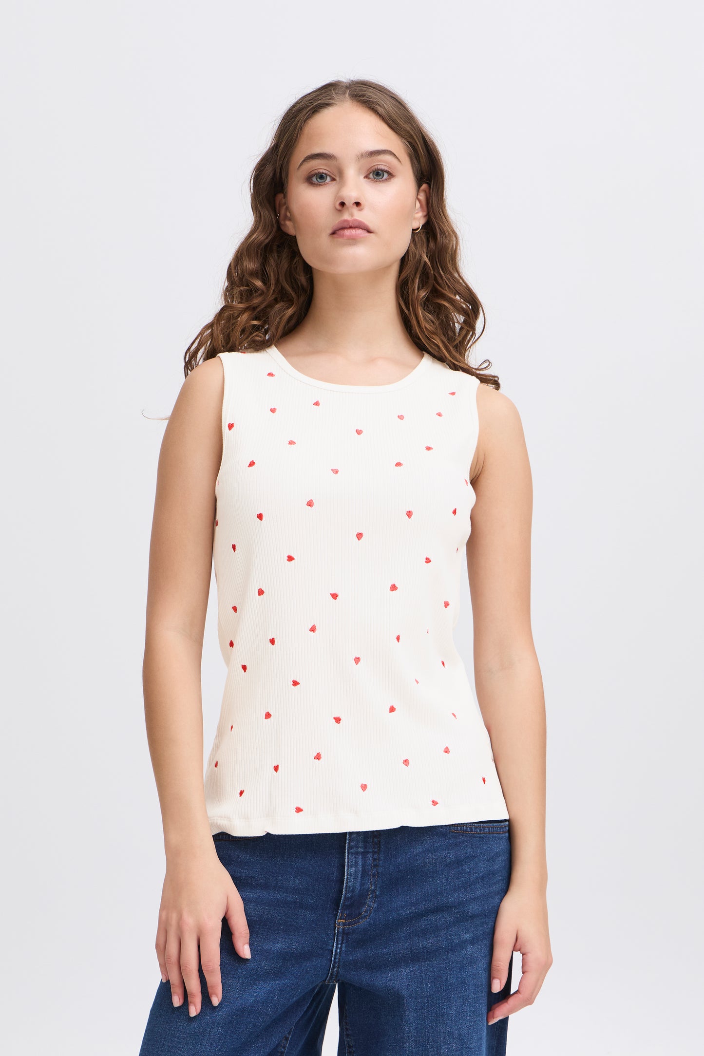 Ichi Ihpalma Vest Top | Cloud Dancer with Heart Emblem