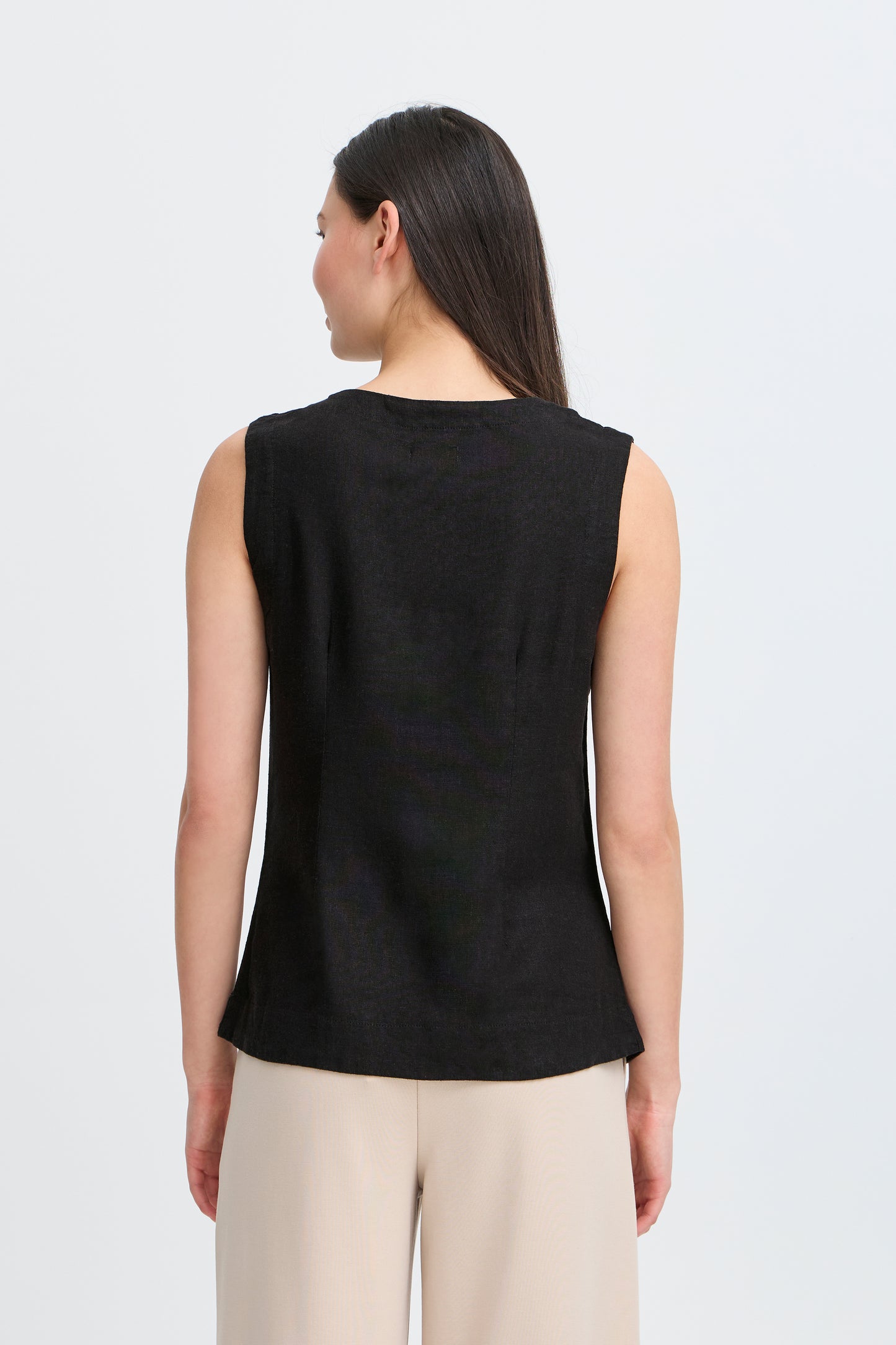 Ichi Linno Waistcoat | Black
