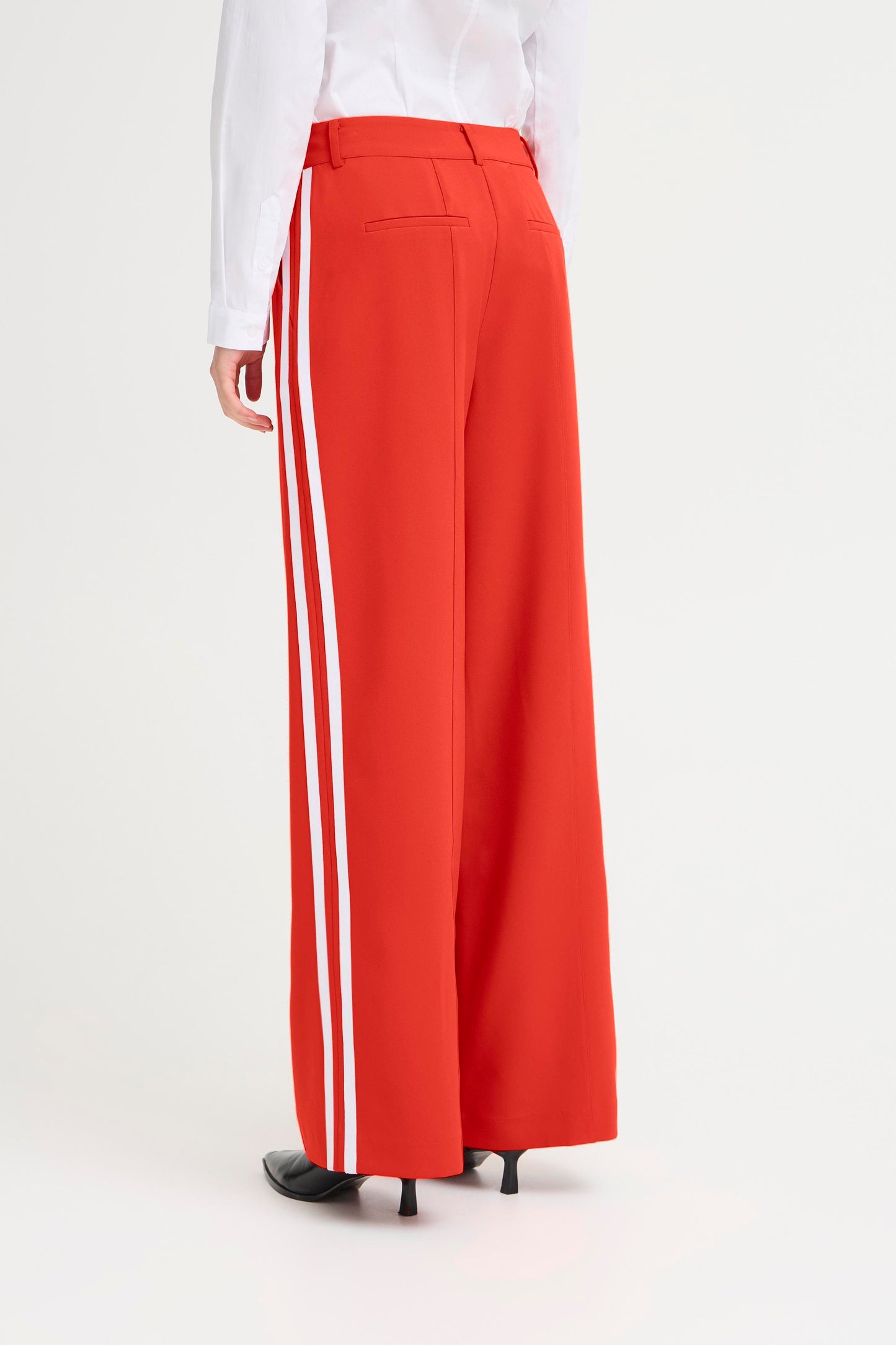 Ichi Folavi Trousers | Fiery Red