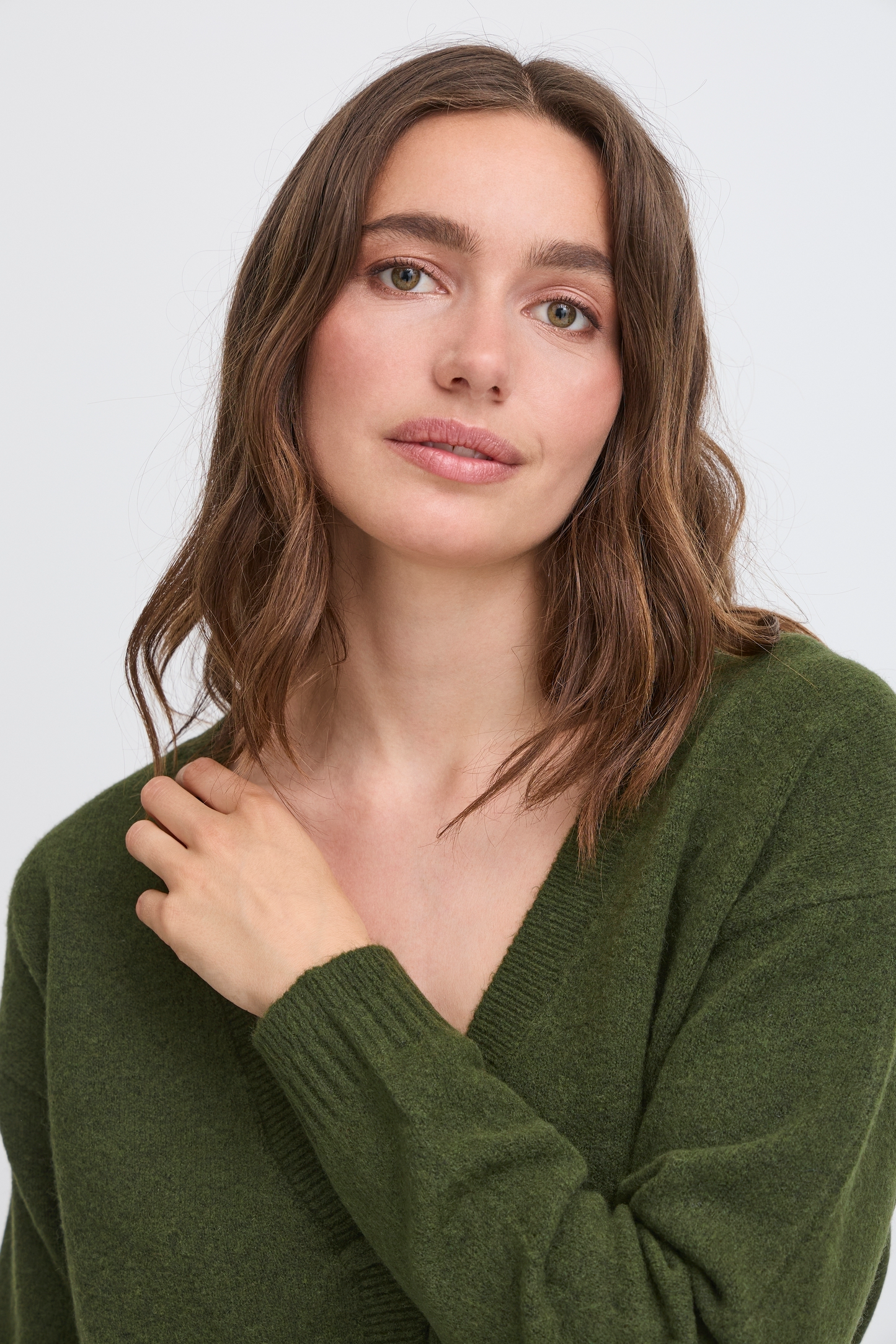 Ichi Dasila Cardigan | Rifle Green