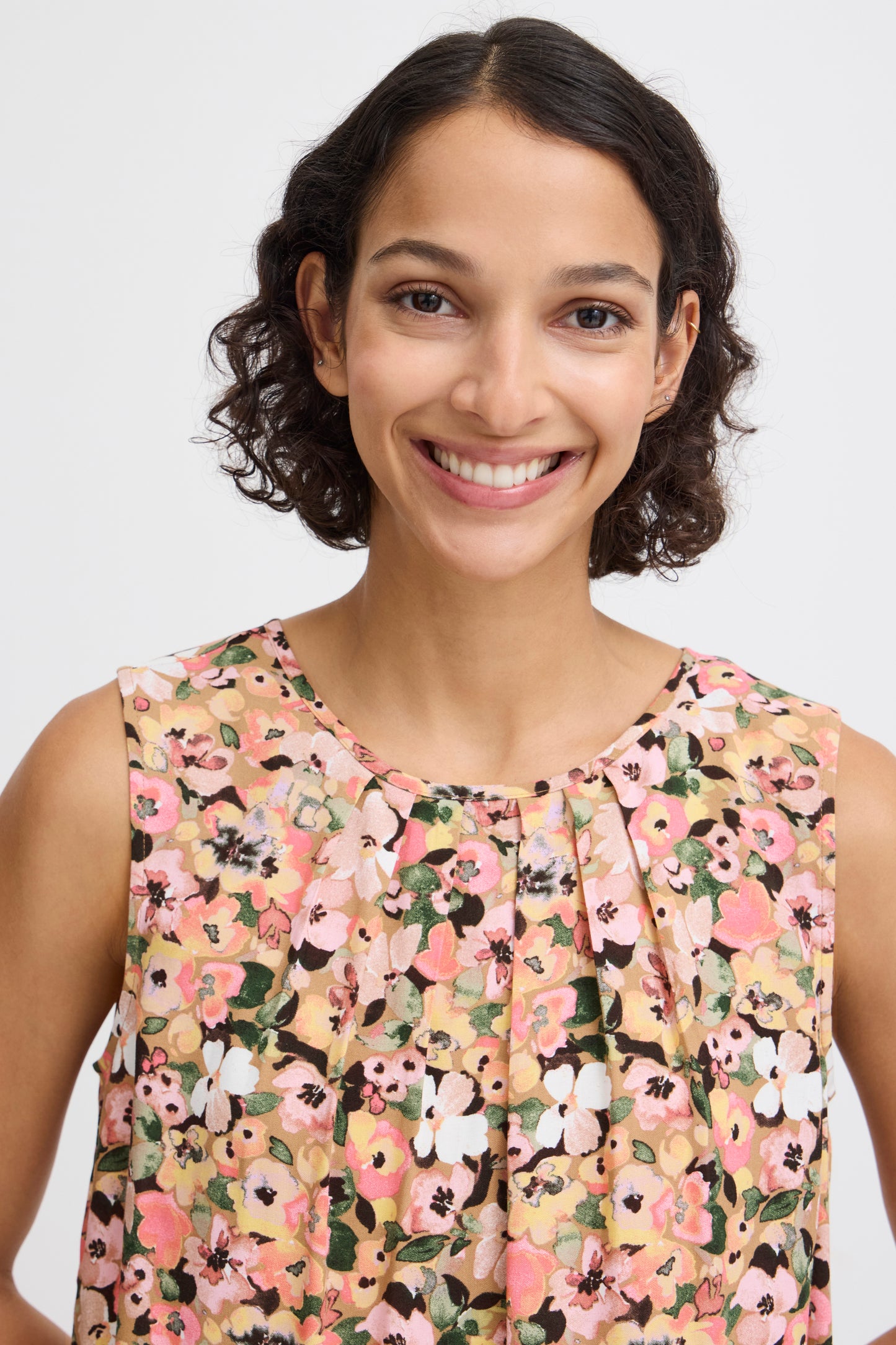 B Young Bymmjoella Sleeveless Top | Coral Blush Flower