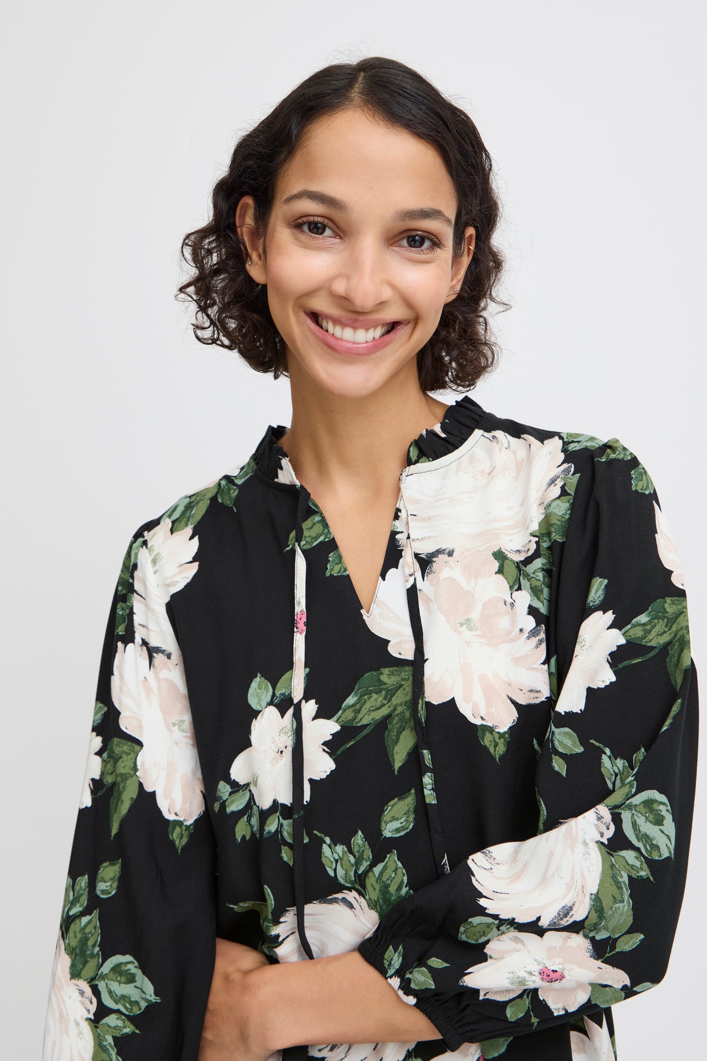 B Young Bymmjoella V-Neck Blouse | Black Roses