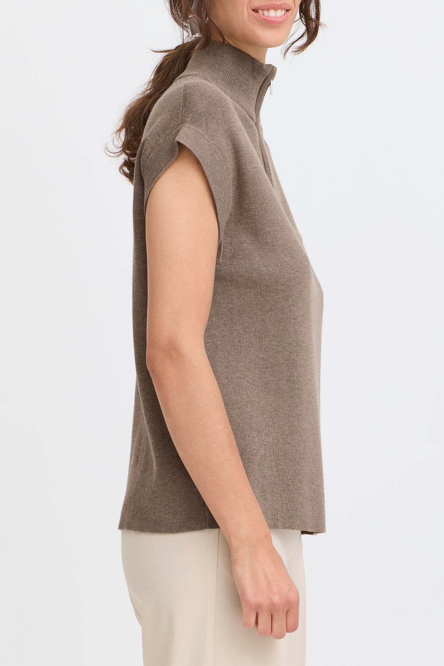 B Young Orla Zipper Vest | Walnut Melange