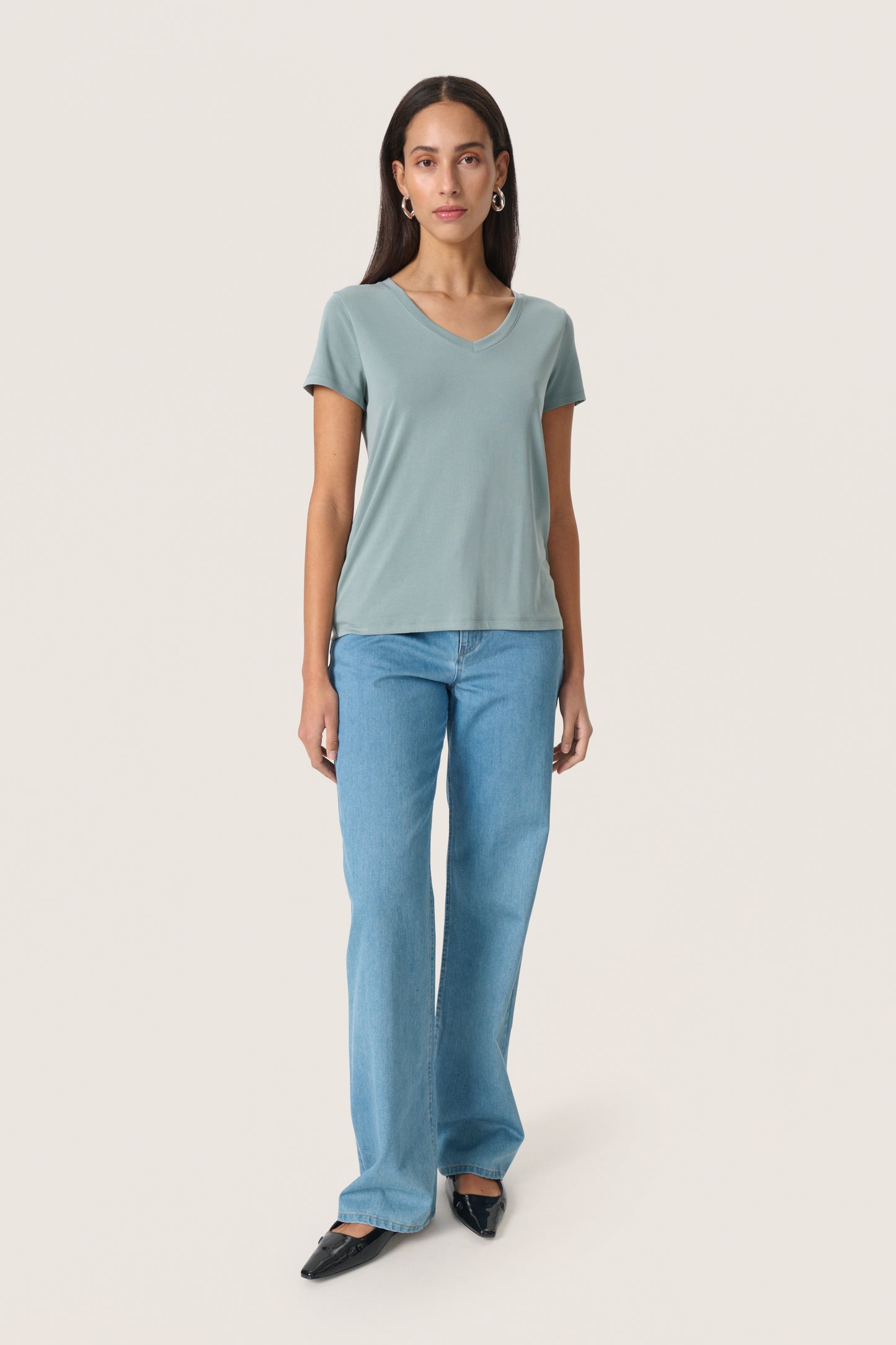 Soaked in Luxury Columbine V-Neck T-Shirt | Silver Blue