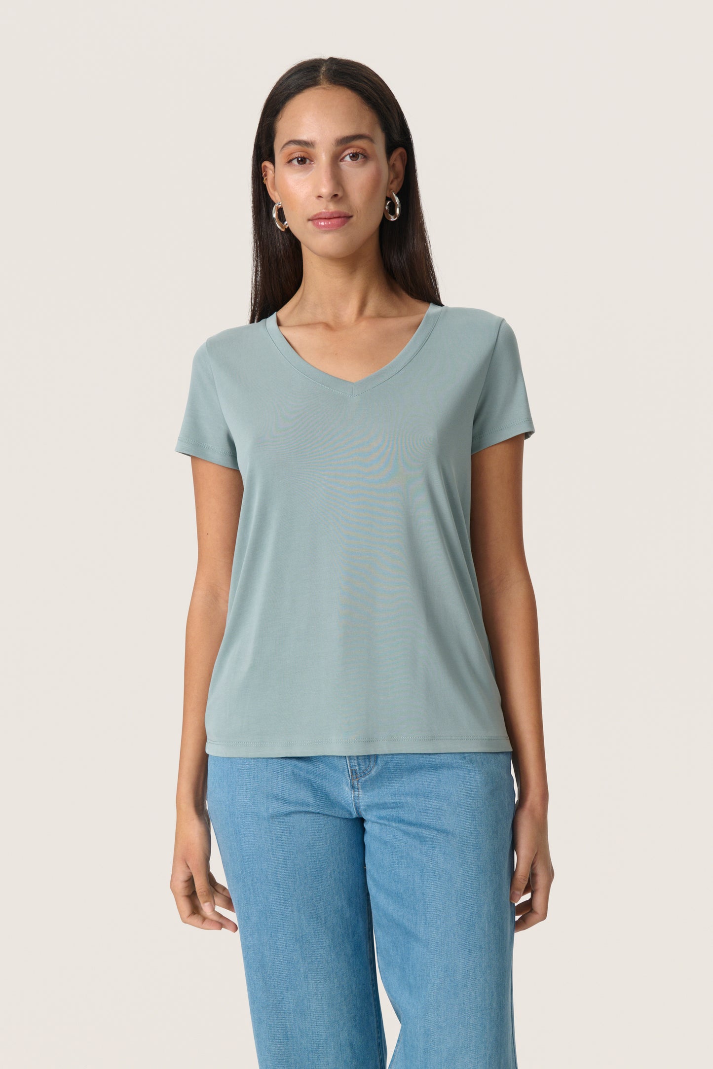 Soaked in Luxury Columbine V-Neck T-Shirt | Silver Blue