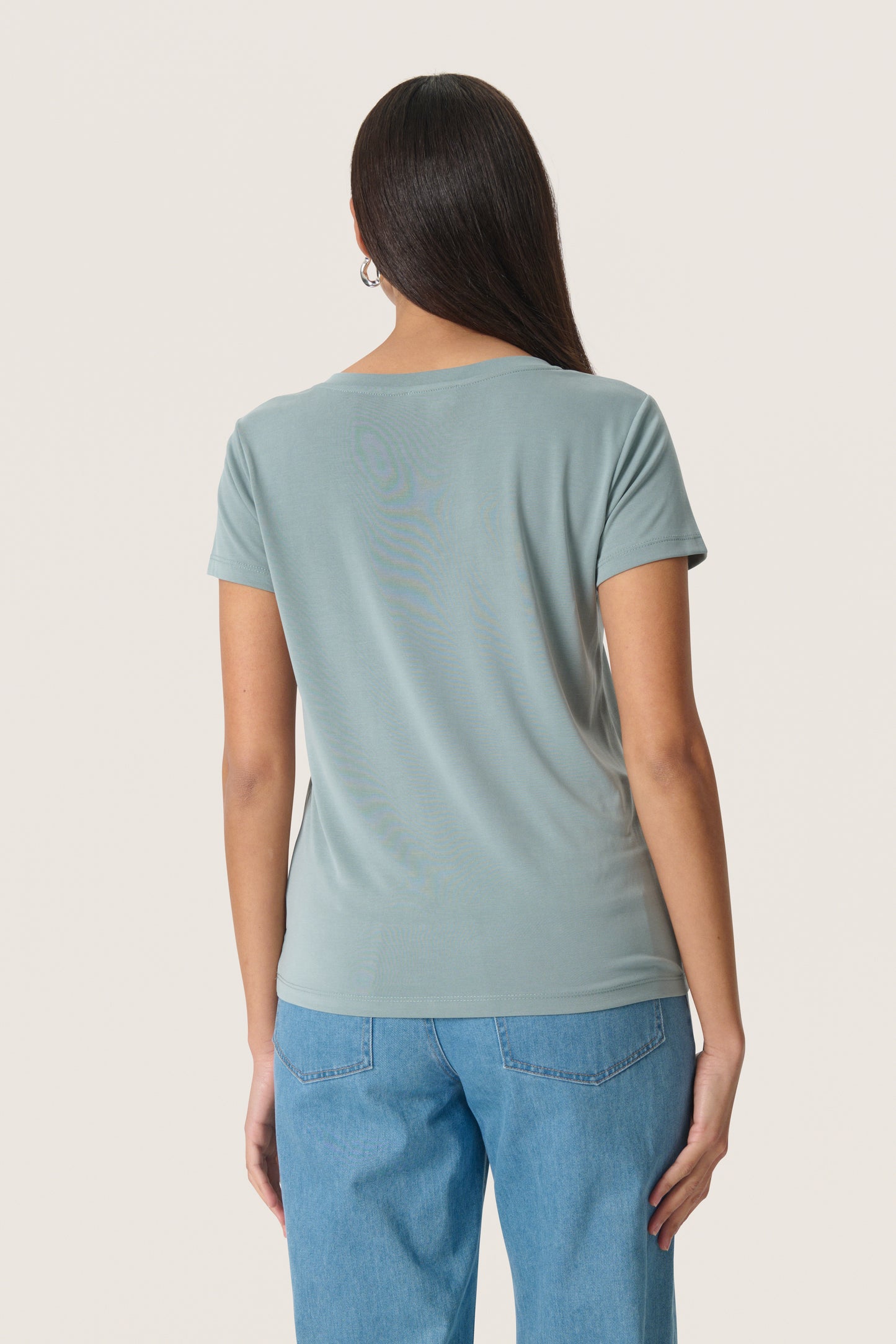 Soaked in Luxury Columbine V-Neck T-Shirt | Silver Blue
