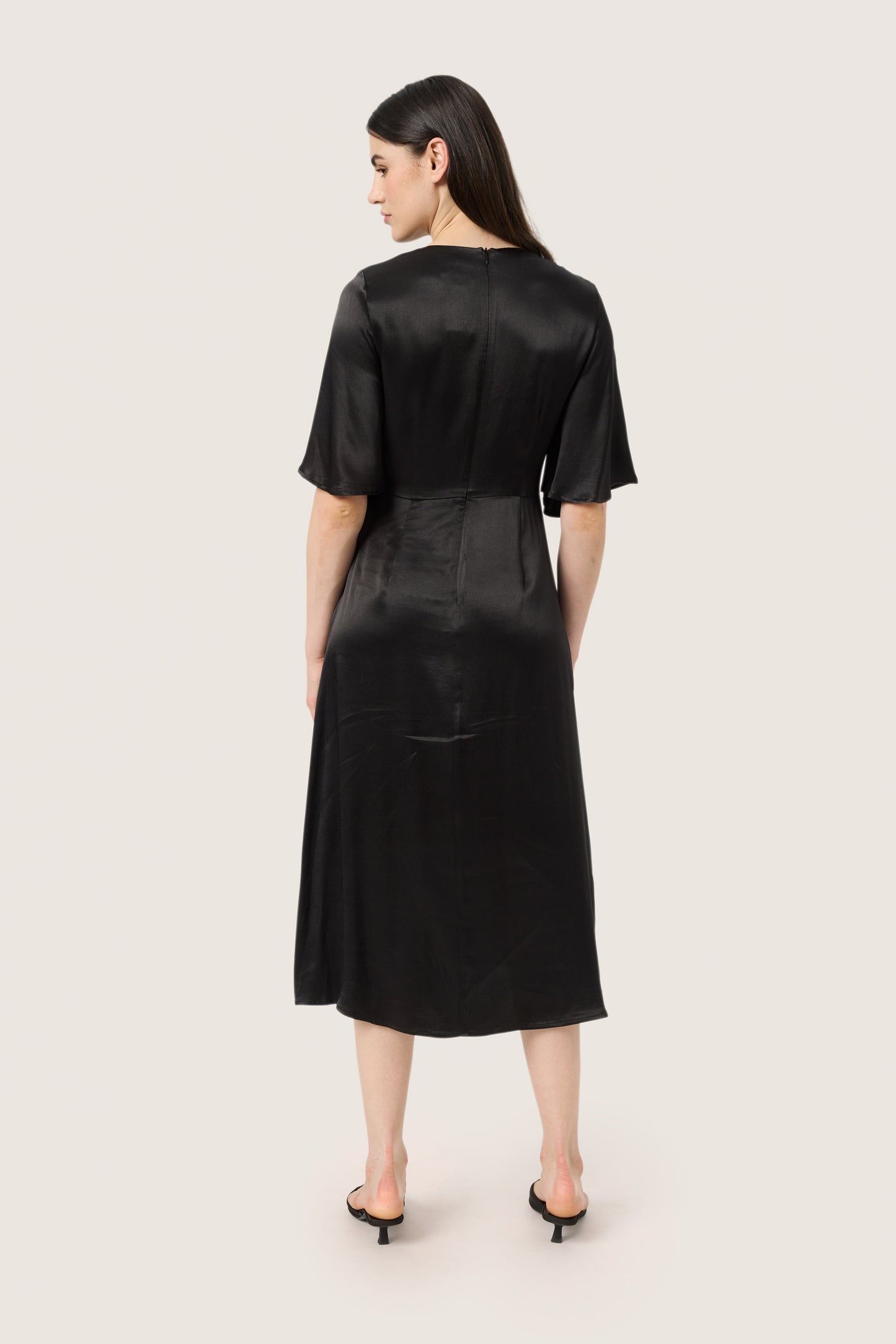 Soaked in Luxury Milu Midi Dress | Black