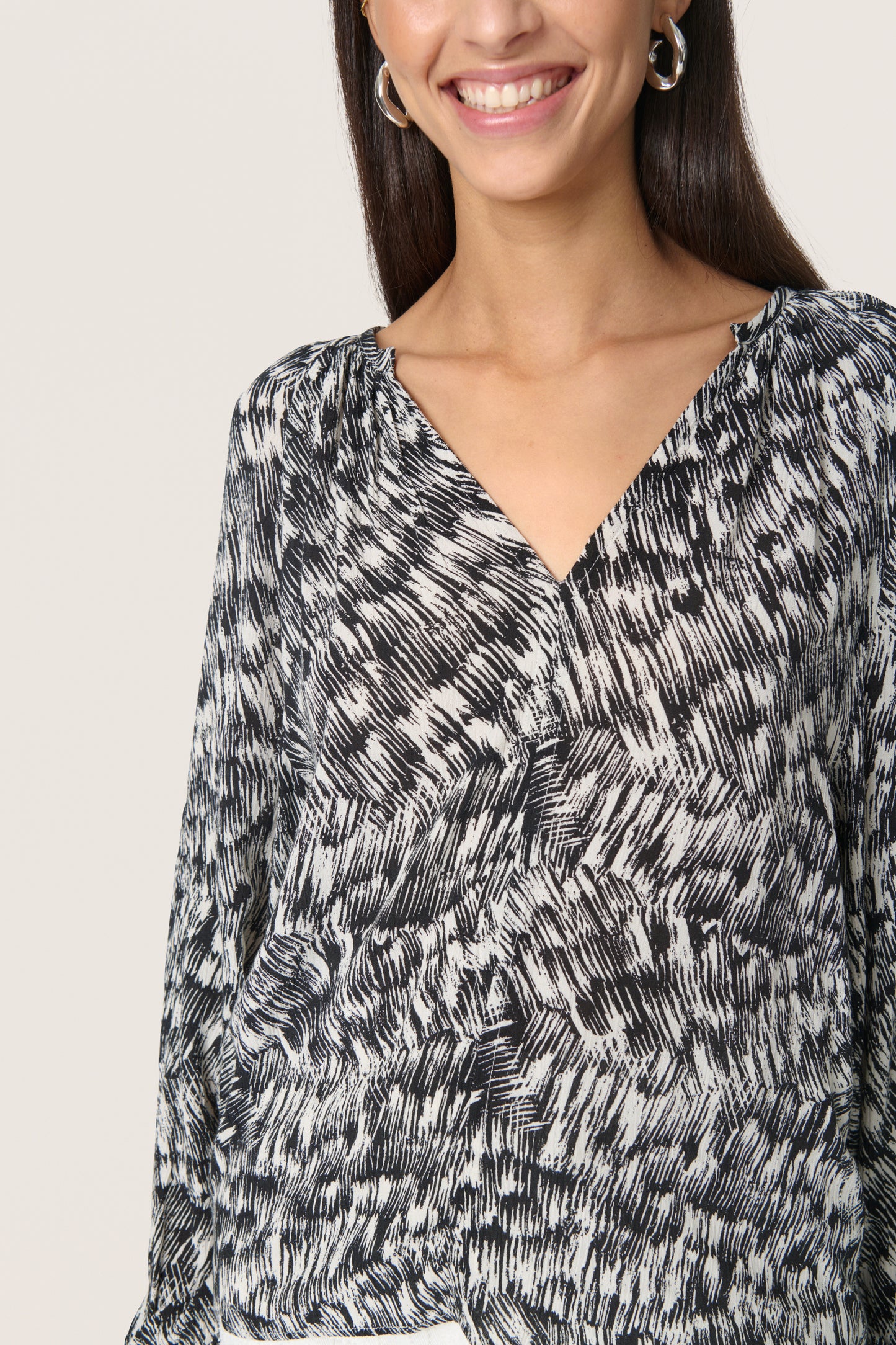 Soaked in Luxury Zaya Spring Blouse | Black Stroke Print