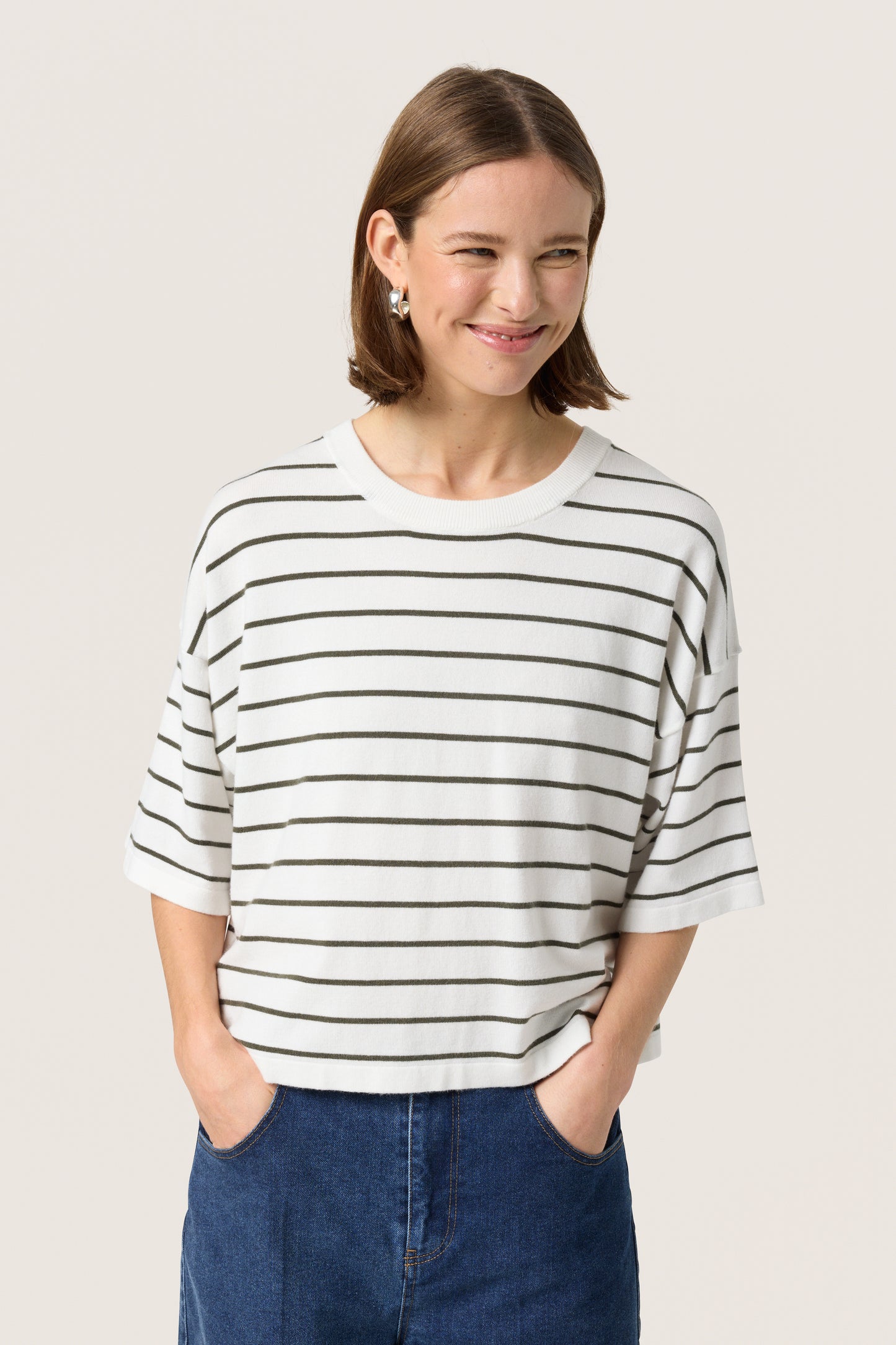 Soaked In Luxury Spina Boxy Pullover | White with Grape Leaf Stripe