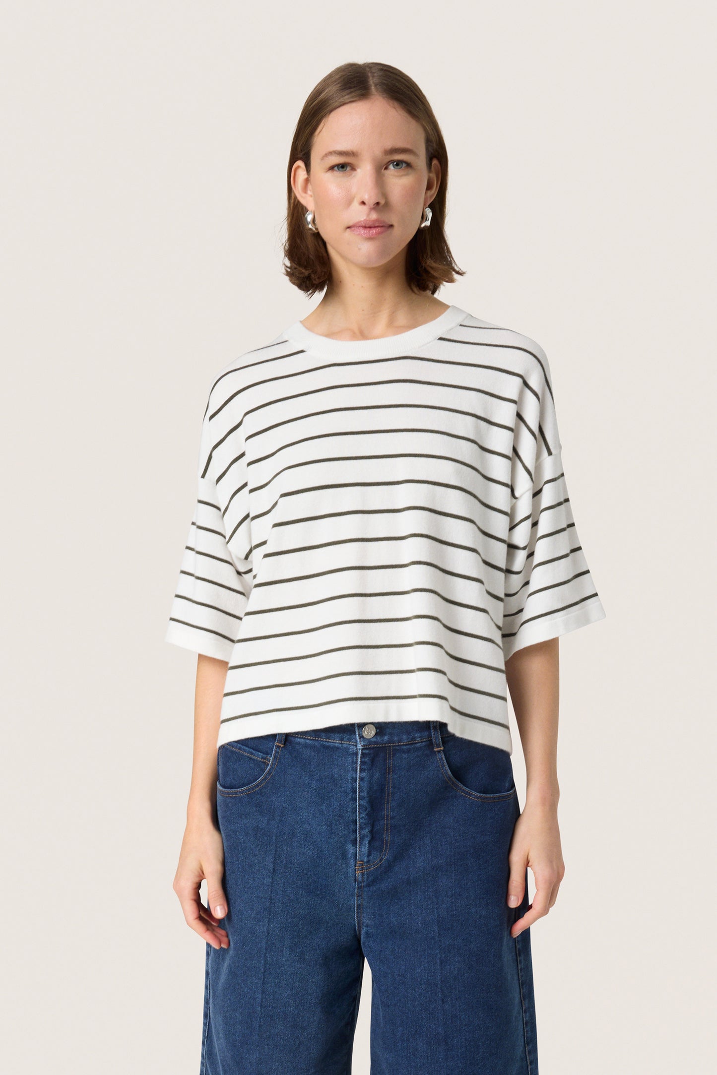 Soaked In Luxury Spina Boxy Pullover | White with Grape Leaf Stripe