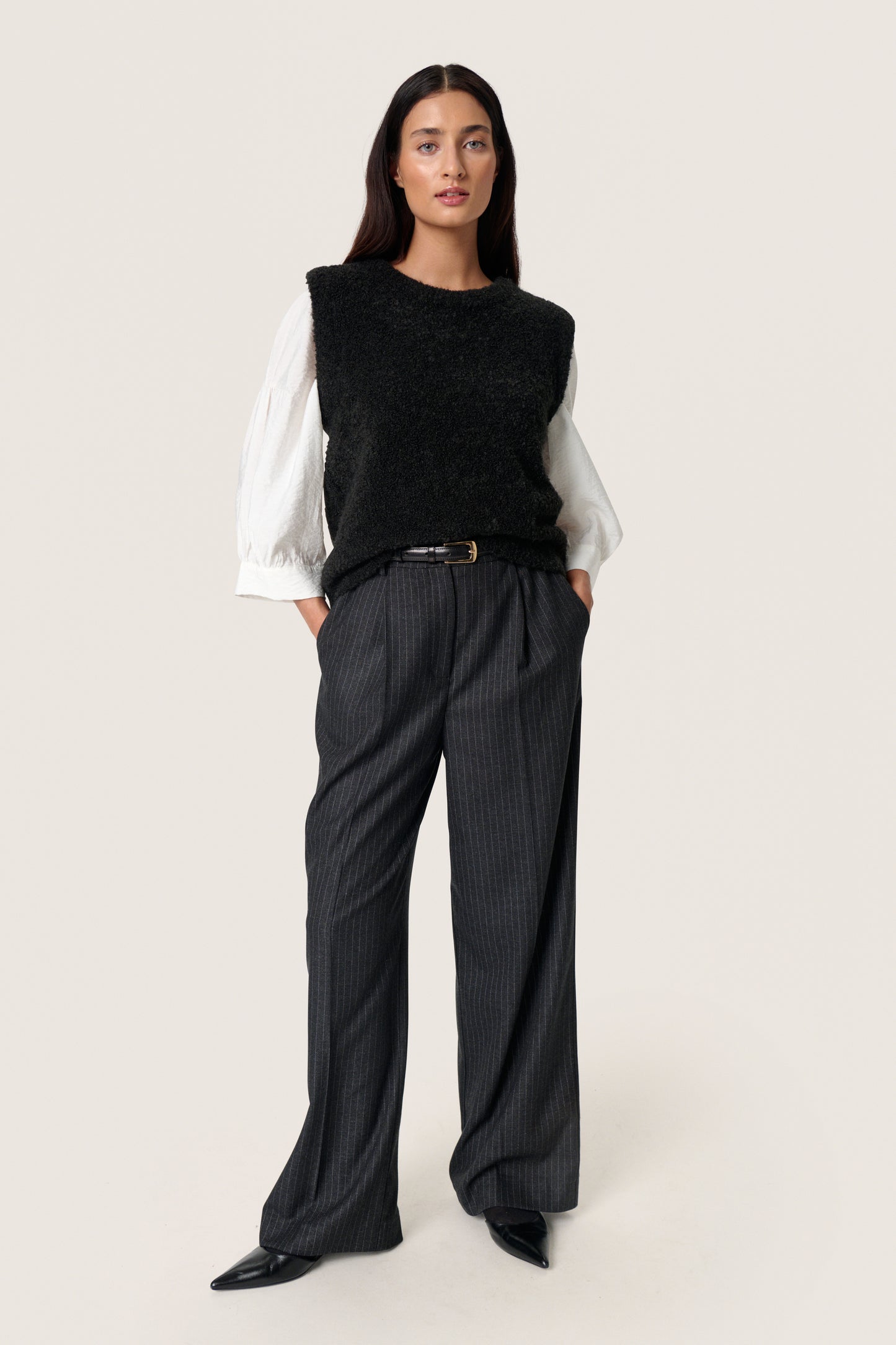 Soaked in Luxury Amaris Vest | Black