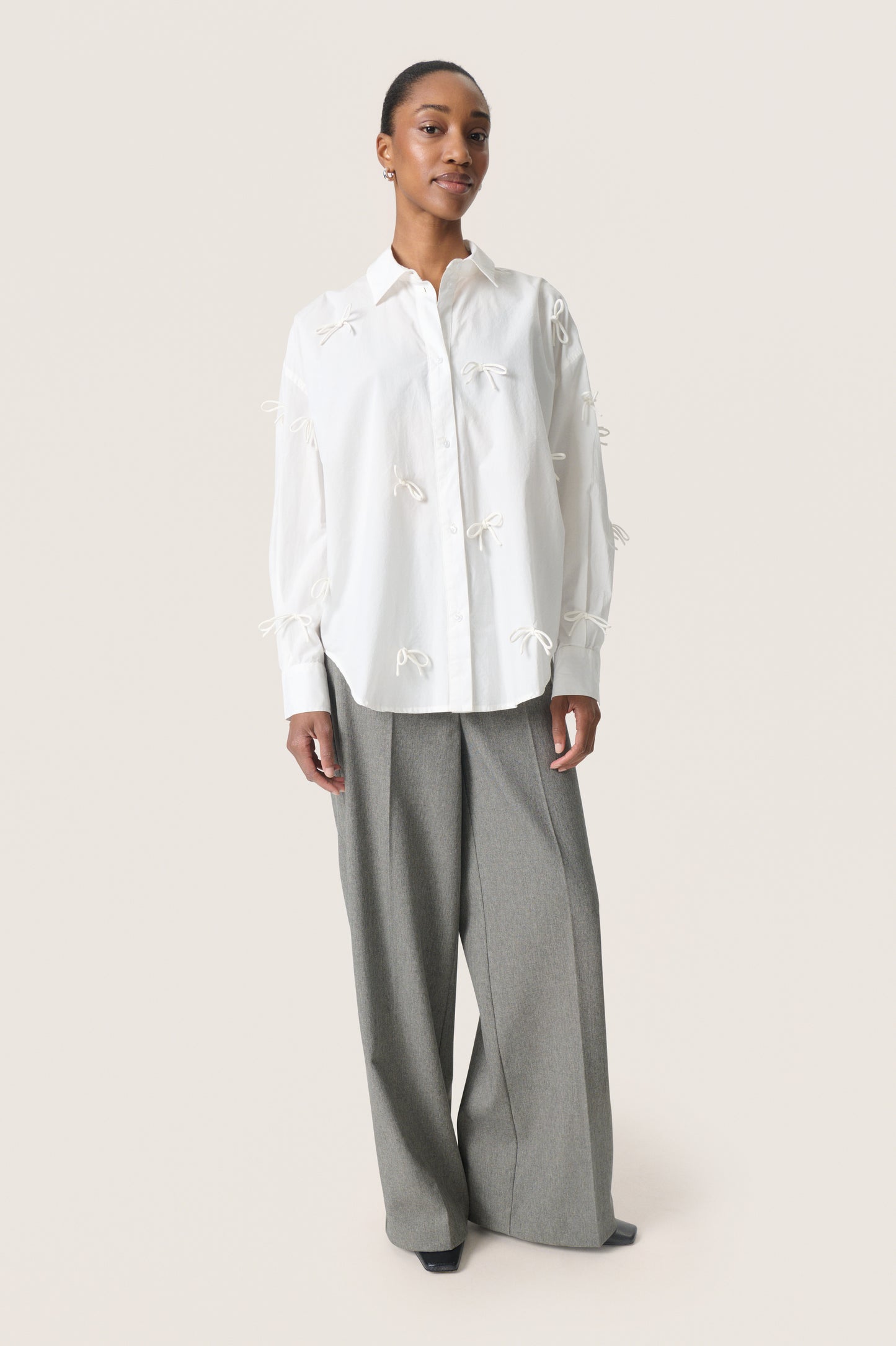 Soaked In Luxury Joa Bow Shirt | Broken White