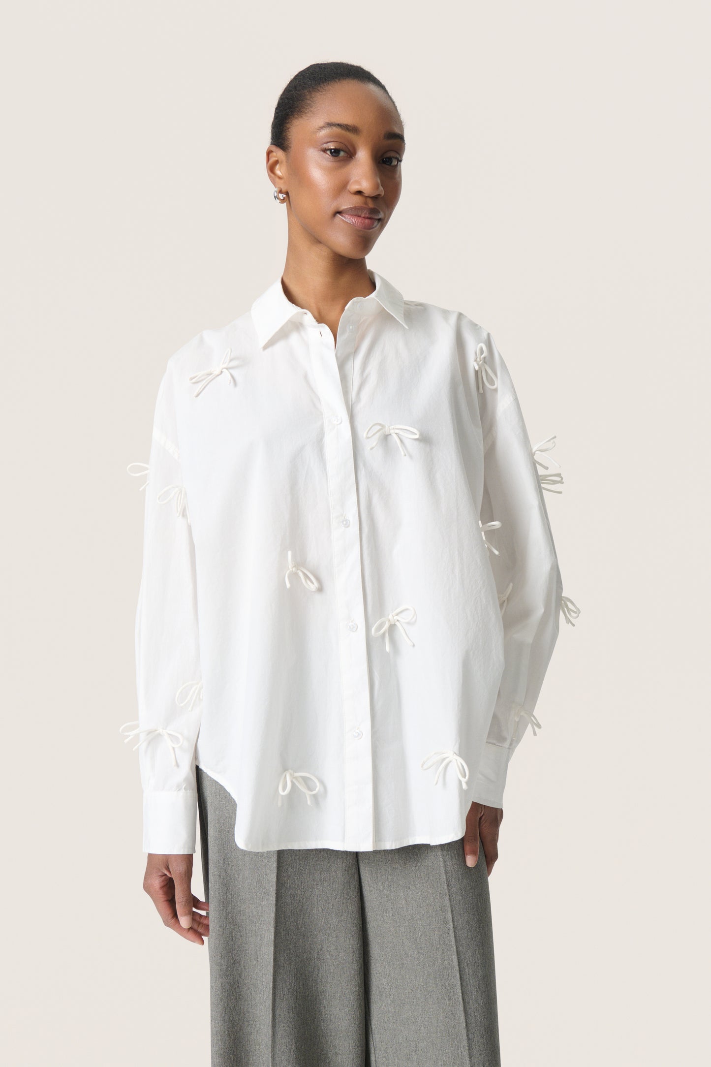 Soaked In Luxury Joa Bow Shirt | Broken White