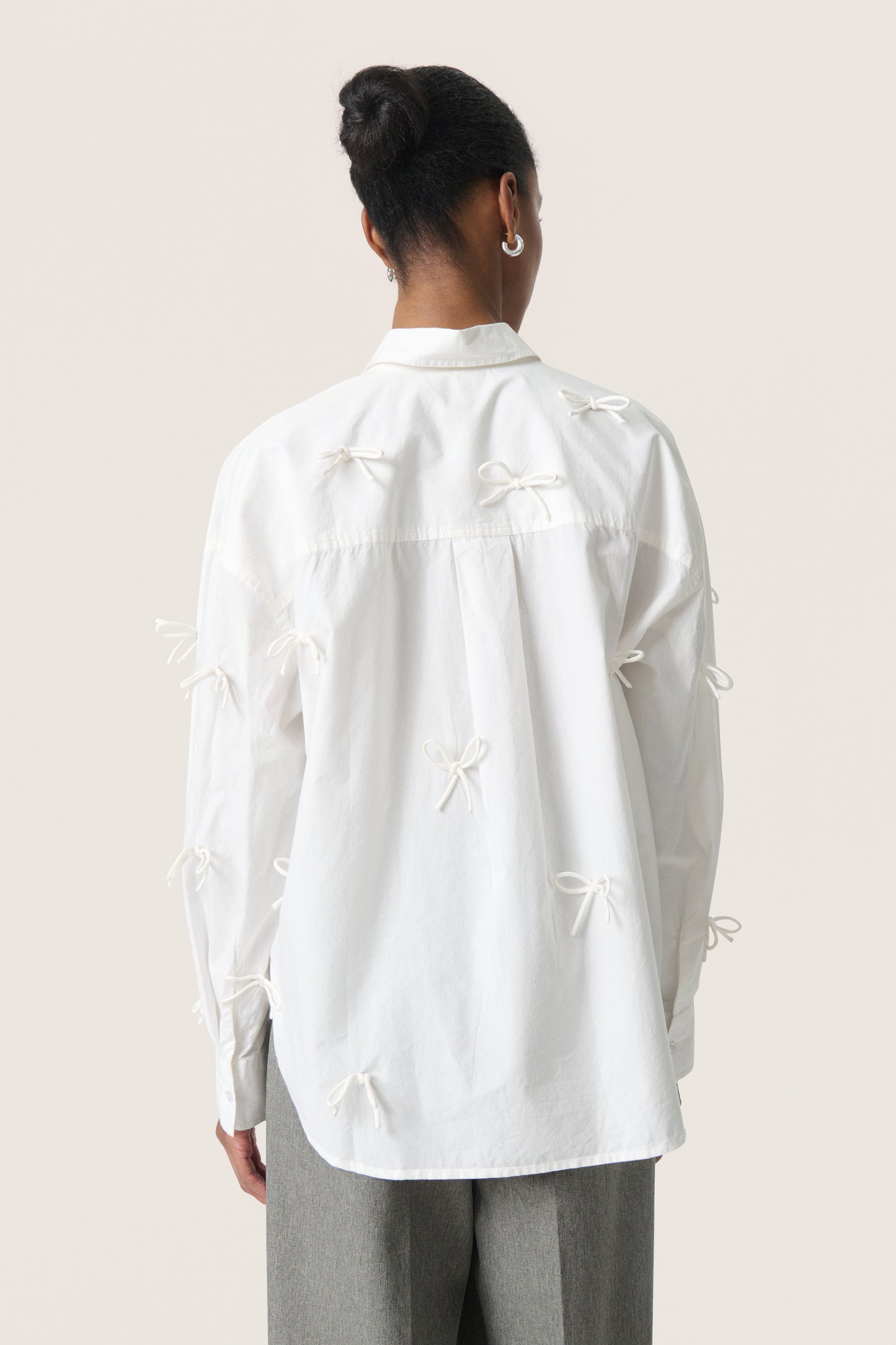 Soaked In Luxury Joa Bow Shirt | Broken White