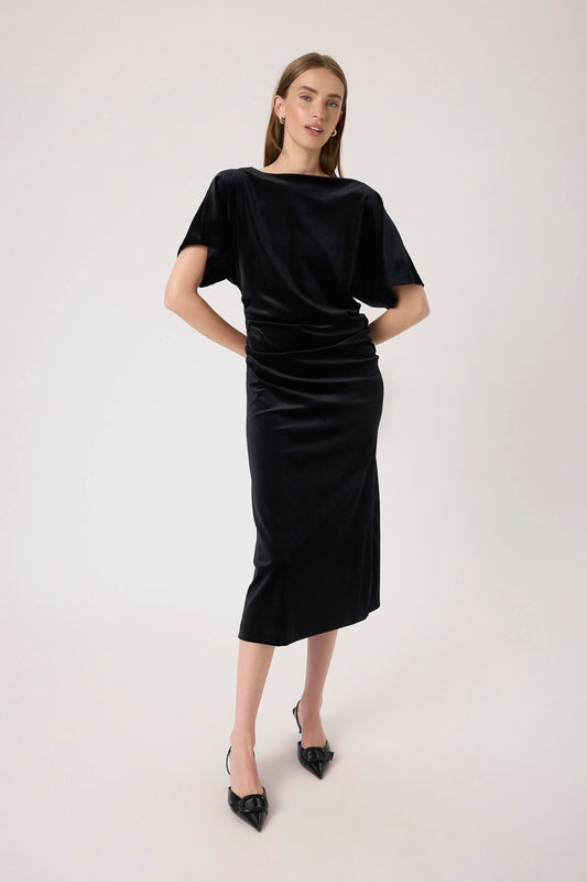 Soaked in Luxury Velera Dress | Black