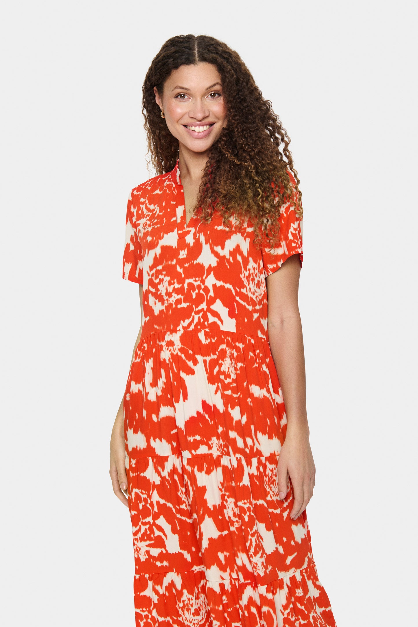 Saint Tropez Eda Short Sleeve Maxi Dress | Poinciana Water Blooms