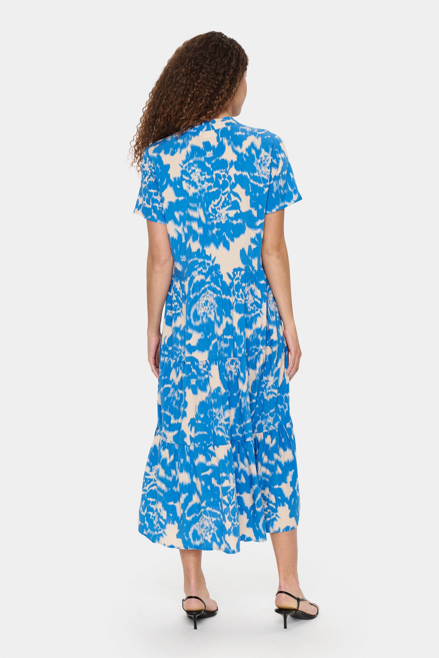 Saint Tropez Eda Short Sleeve Maxi Dress | Campanula Water Blooms
