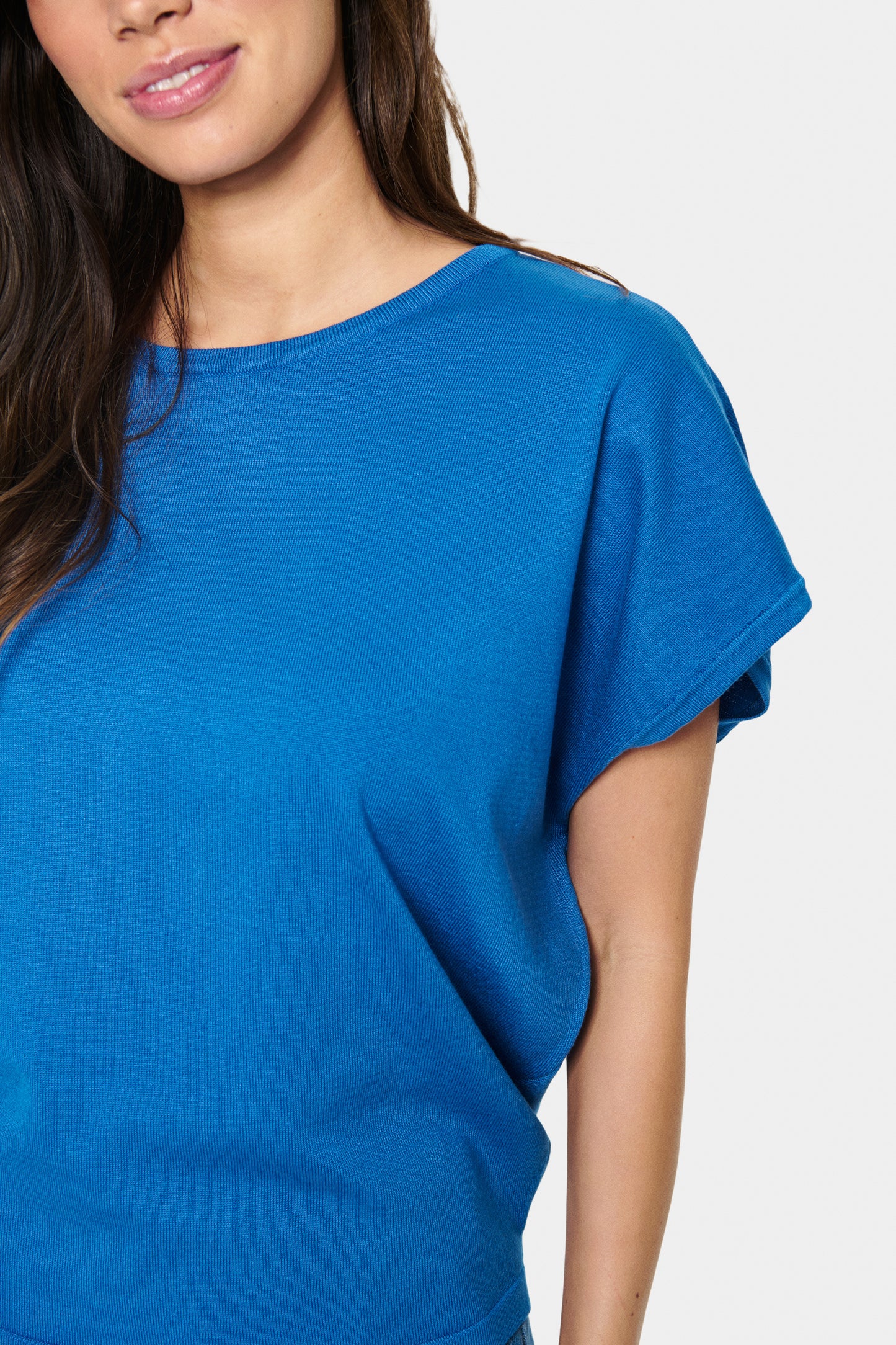 Saint Tropez Mila Round Neck Short Sleeve Pullover | Campanula