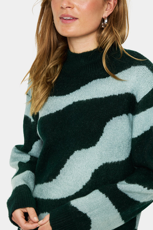 Mallie Pullover | June Bug