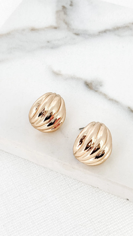 Envy Gold Ribbed Teardrop Earring