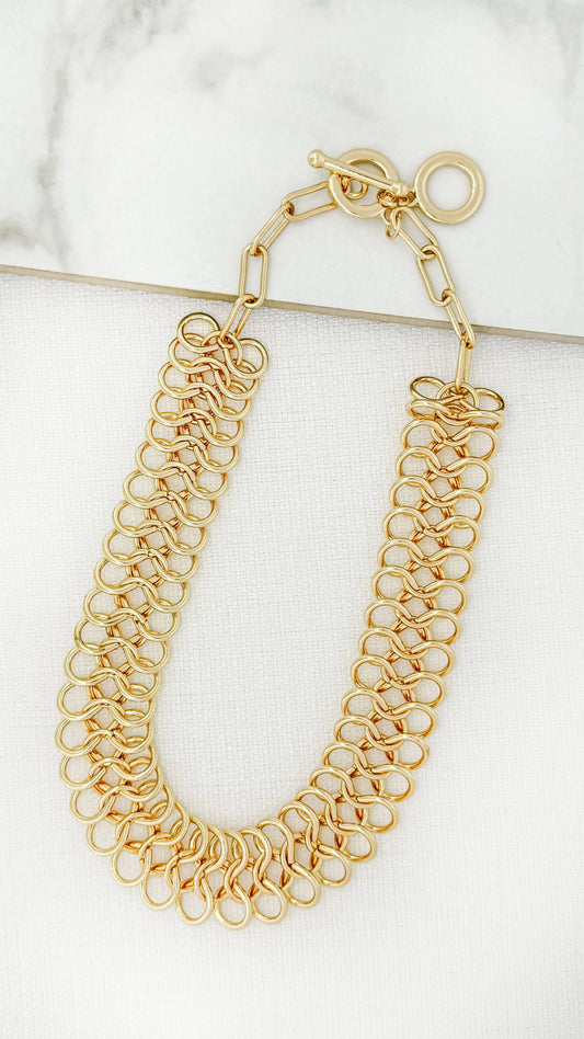 Envy Short Gold Infinity Chain T-Bar Necklace