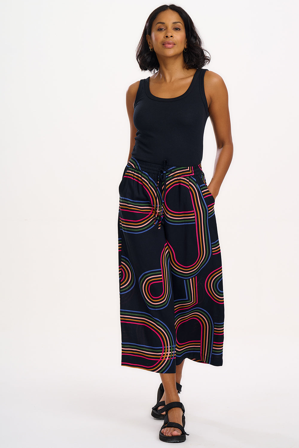Ameera Cropped Wide Leg Trousers | Black Retro Racer