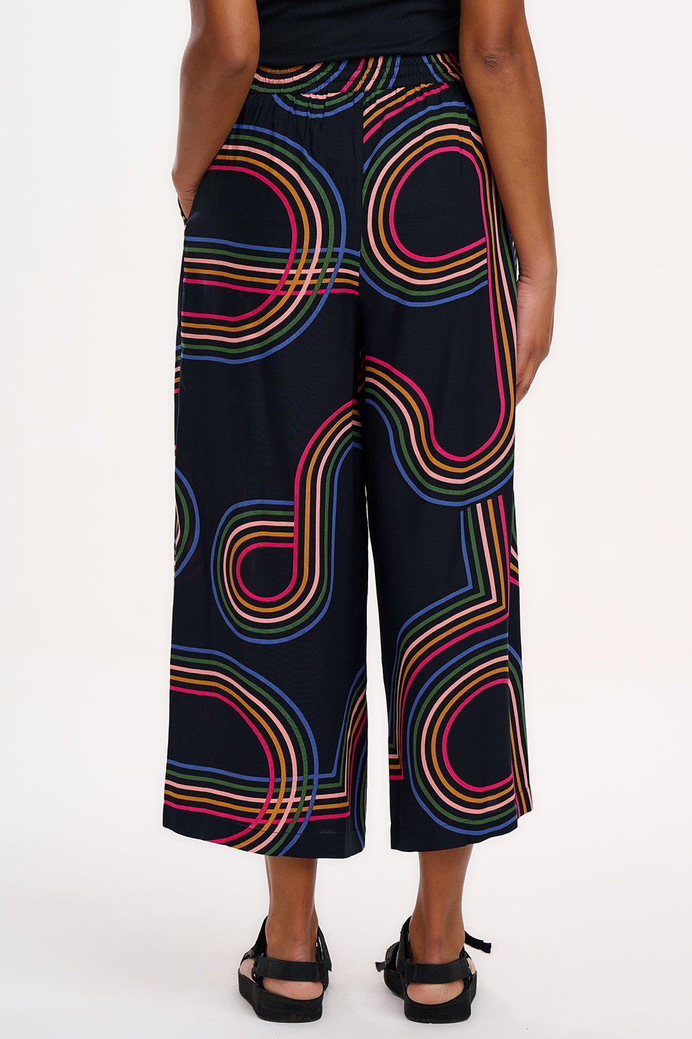 Ameera Cropped Wide Leg Trousers | Black Retro Racer