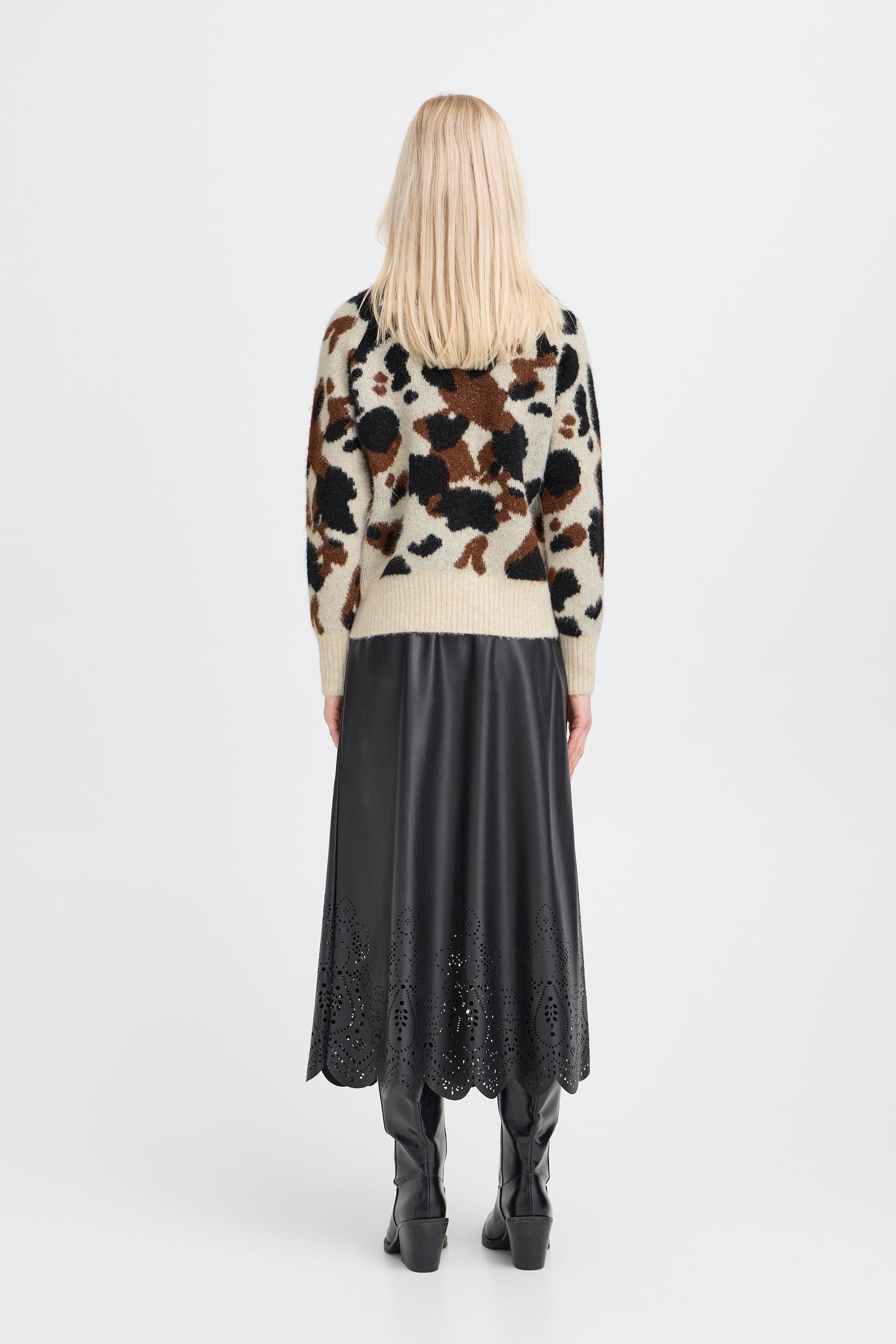 Byomea Cow Jumper | Birch Cow Jacquard