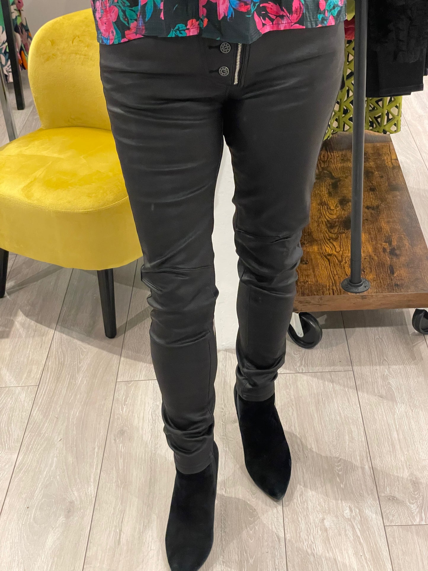 Melly & Co 4 Button Jeans | Coated Black