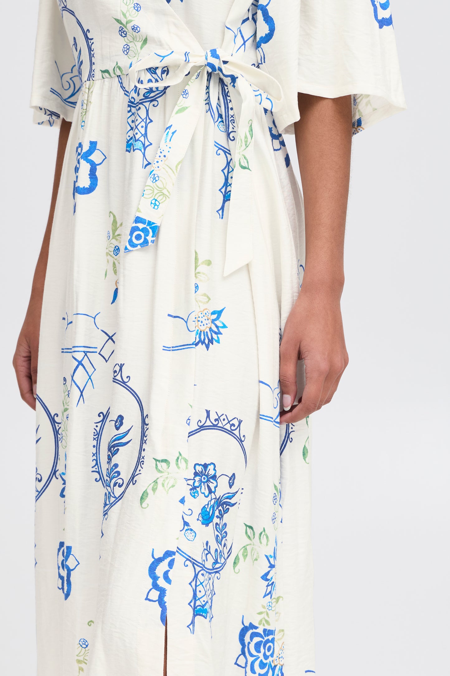 Ichi Ihlucie Dress | Big Scale Tile Aop