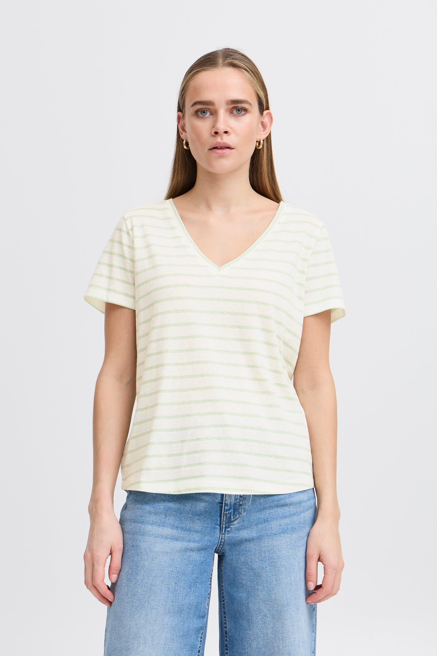 Ichi Ihyulietta V-Neck T-Shirt | Cameo Green Stripe