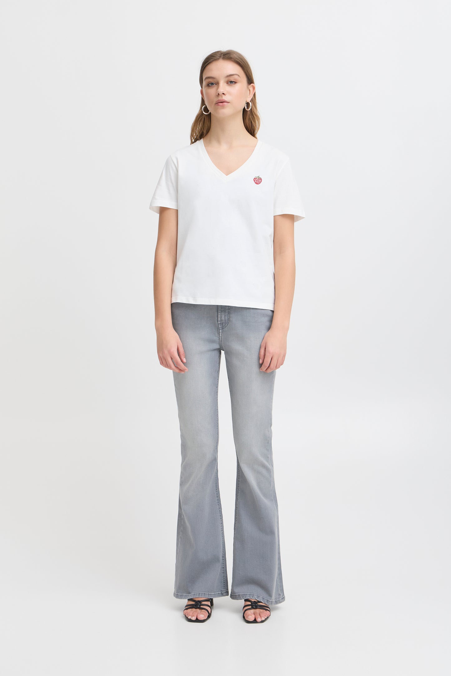 Ichi IhKennedy T-Shirt | Cloud Dancer