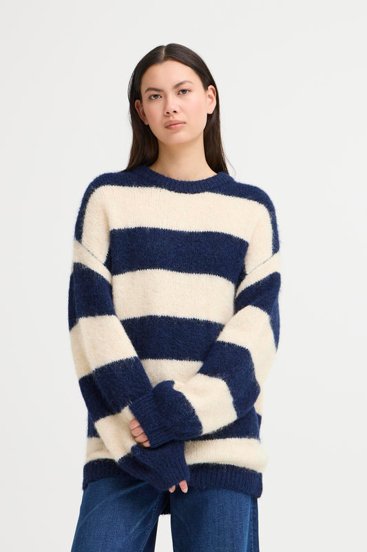 Ichi Dayana Pullover | Patriot Blue