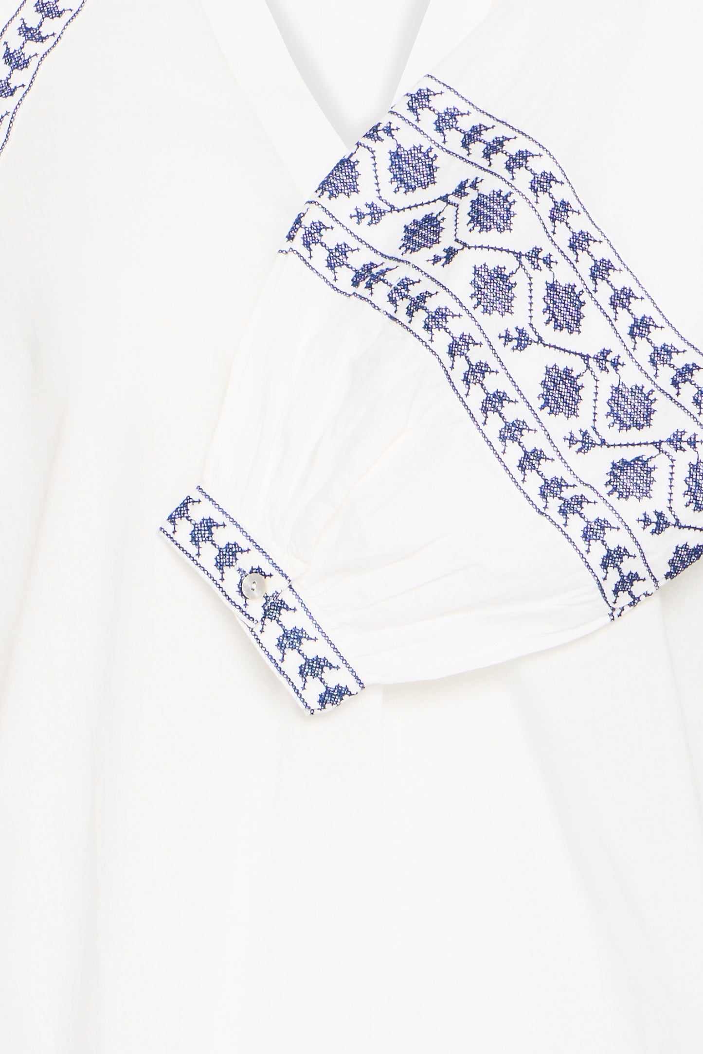 B Young Byjiya Embroidered Blouse | Marshmallow Mix