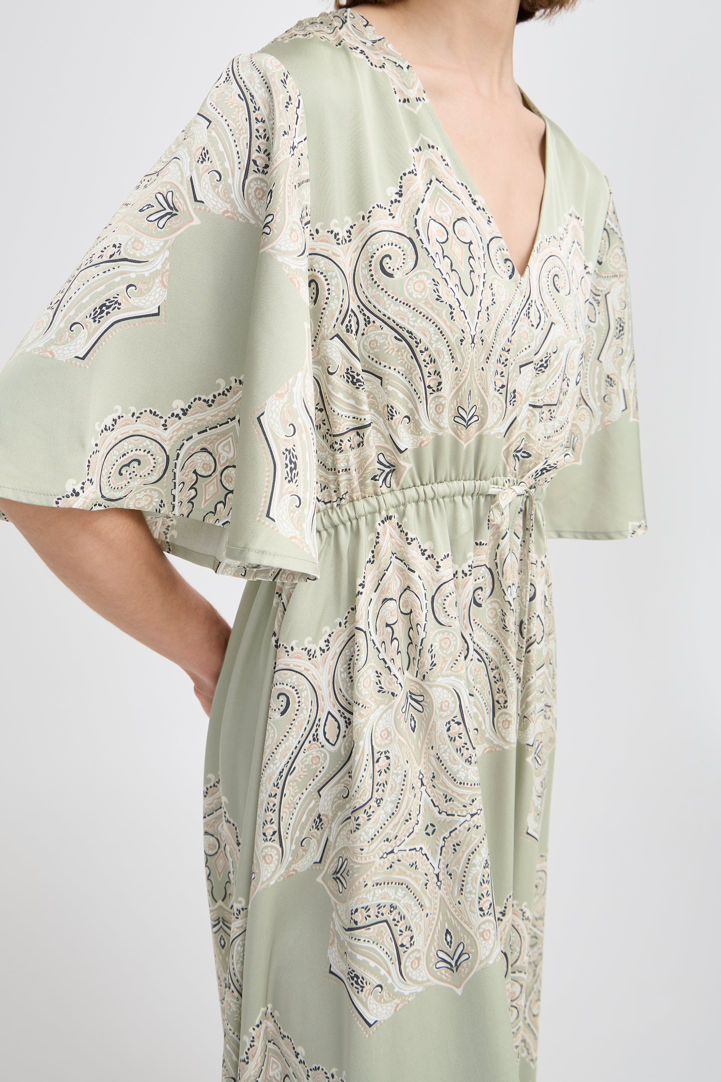 B Young Byjannike Dress | Tea Paisley Mix