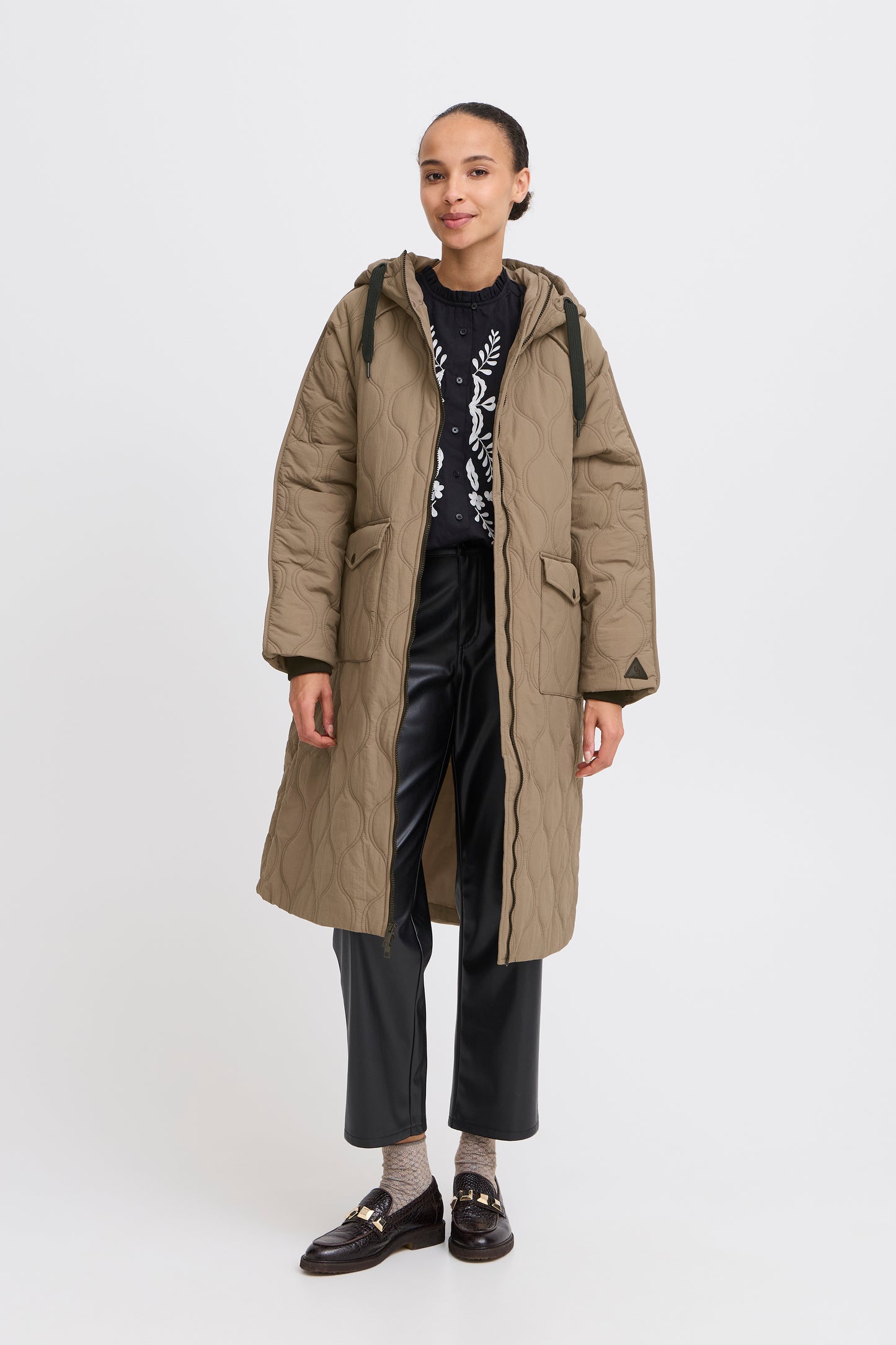 Bybocci Coat | Walnut