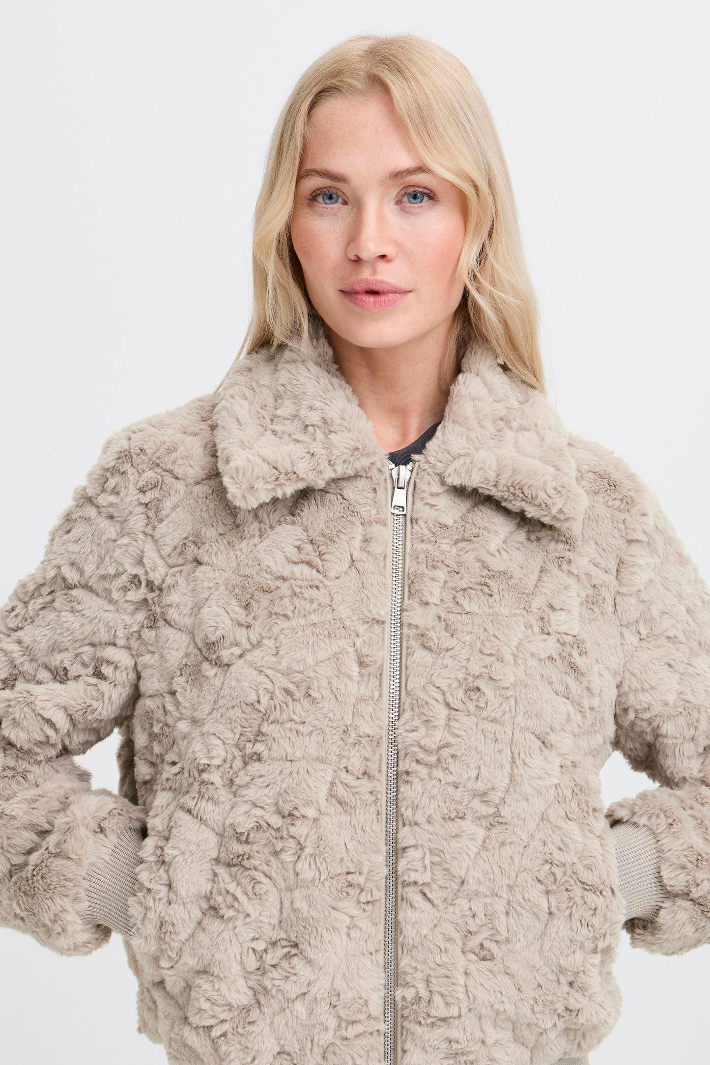 B Young Byanikea Jacket | String