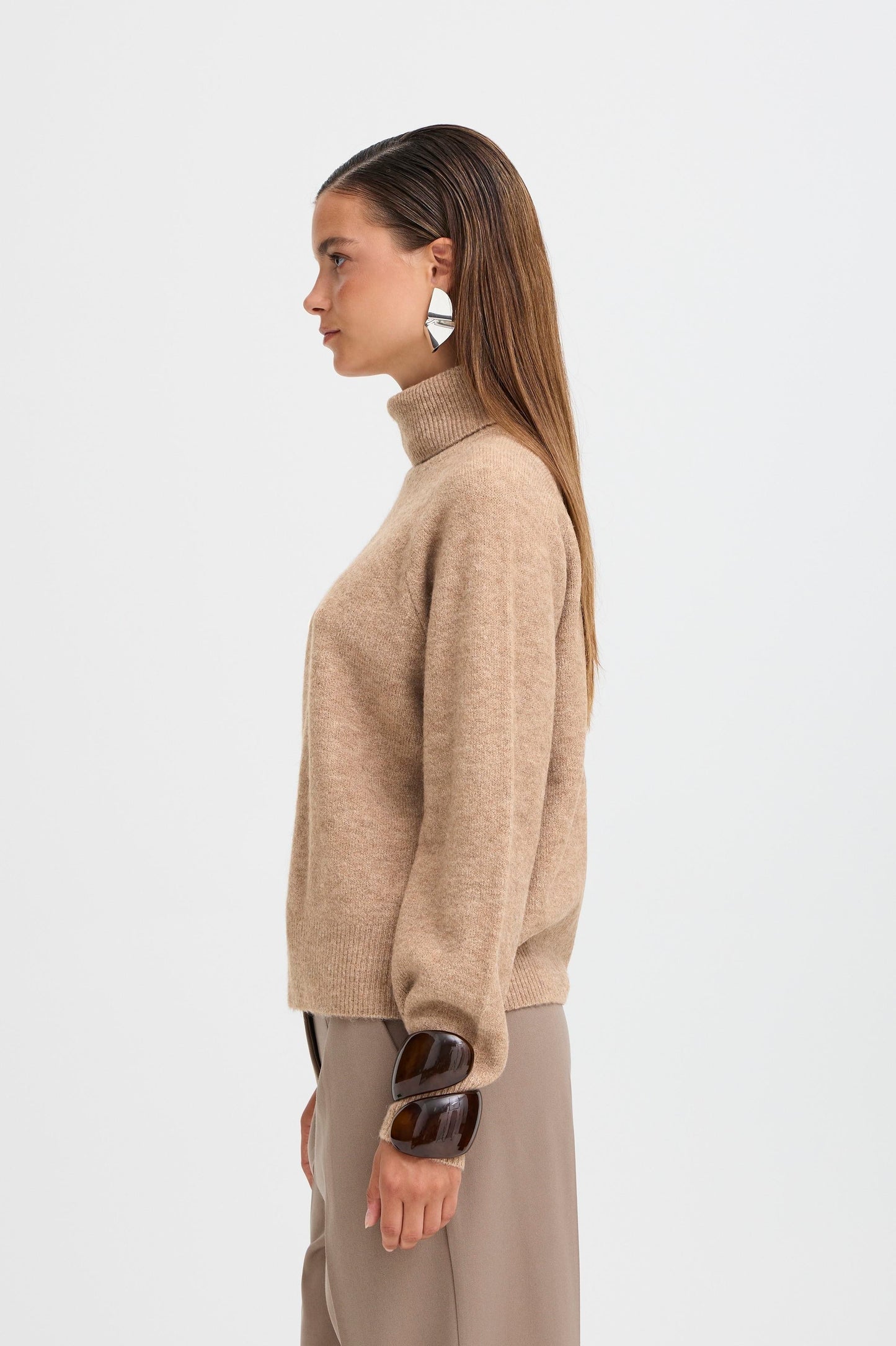 B Young Monna Rollneck | Walnut Melange