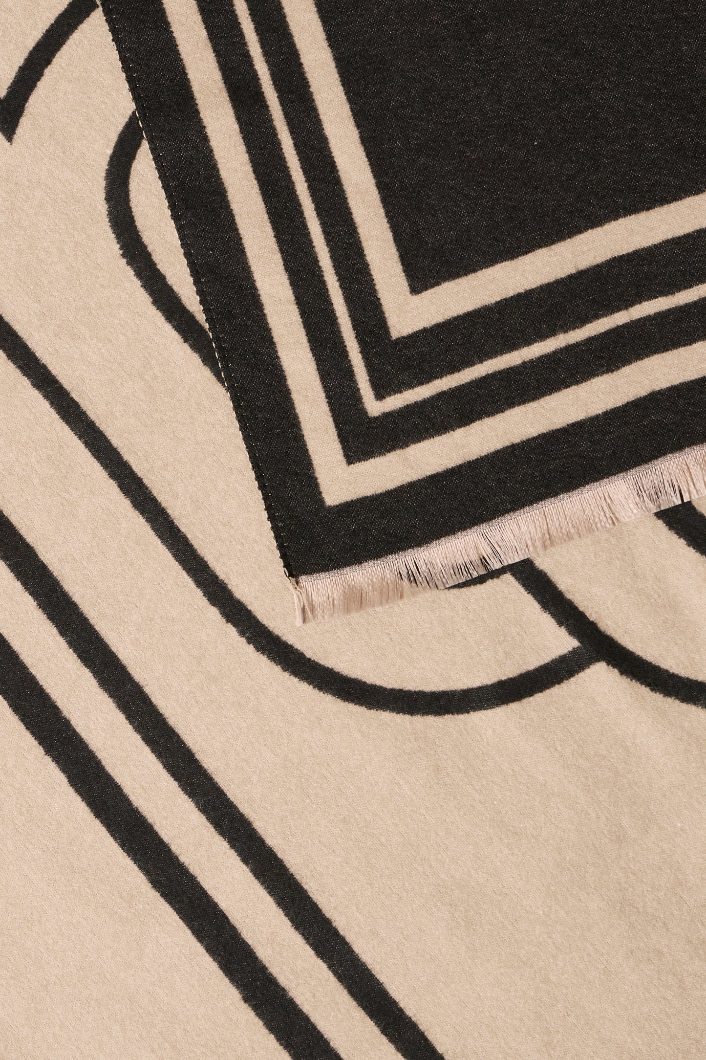 B Young Byvibi Logo Scarf