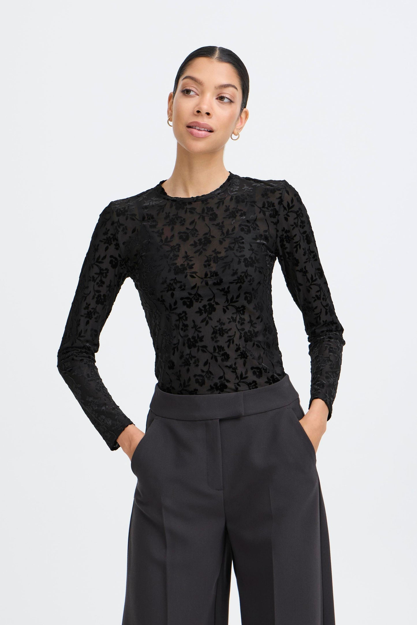 B Young Byshirley Top | True Black