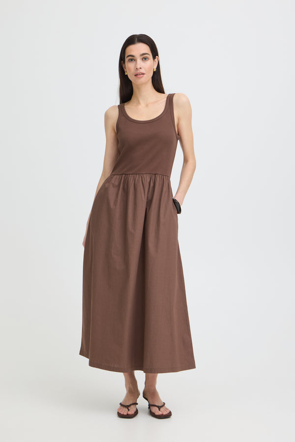 B Young Sunnia Dress | French Roast