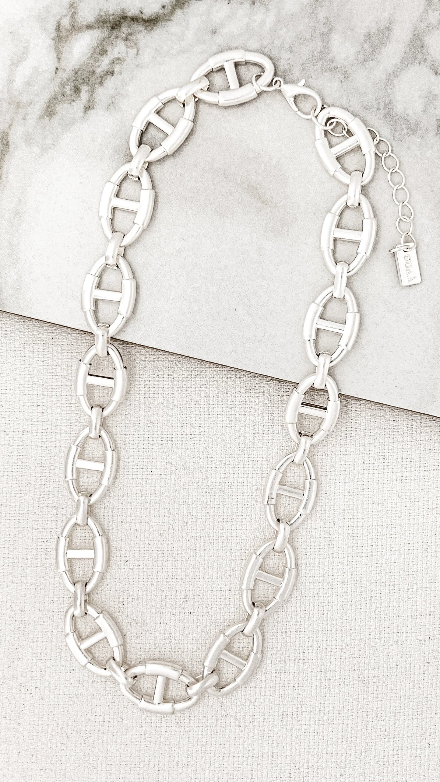 Envy Short Silver Chain Link Necklace