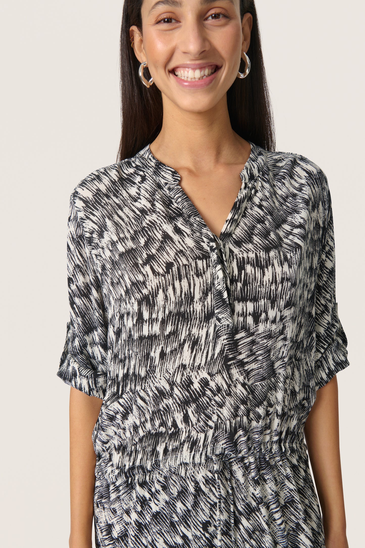 Soaked in Luxury Zaya Dress | Black Stroke Print