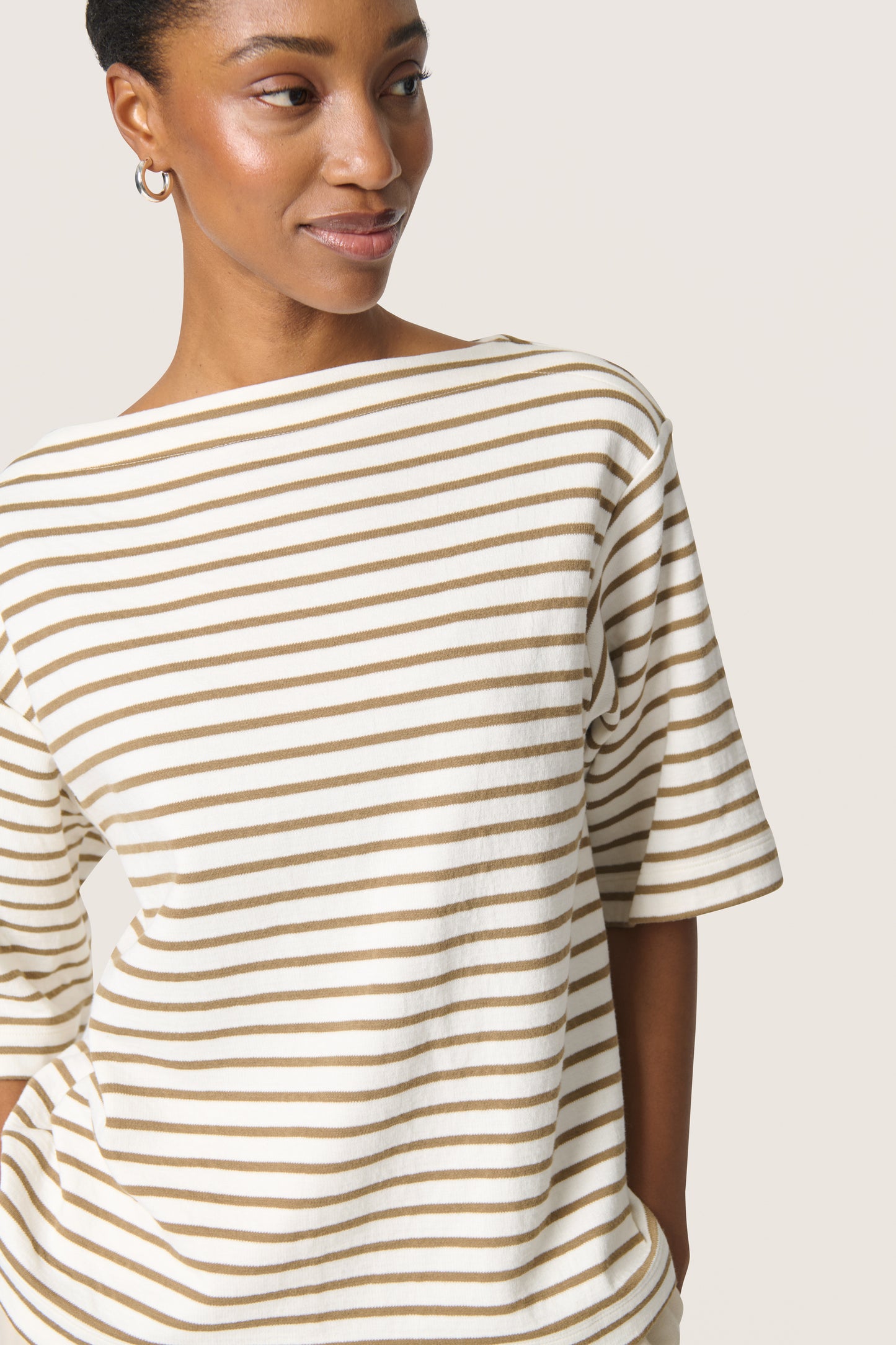 Soaked in Luxury Ingina Sweatshirt | White & Elm Stripe