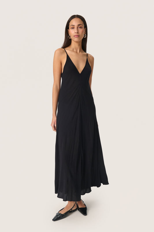 Soaked in Luxury Elonor Strap Dress | Black
